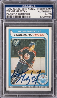 1992 O-Pee-Chee 25th Anniversary Inserts #12 Wayne Gretzky Signed Card (#693/1979) - PSA/DNA Authentic